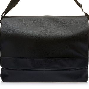 Kenneth Cole messenger bag